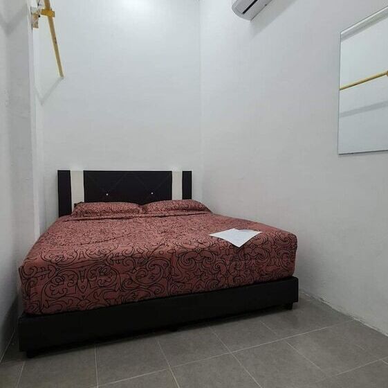 غرفة ديلوكس, Oyo 90866 Rakyat Inn