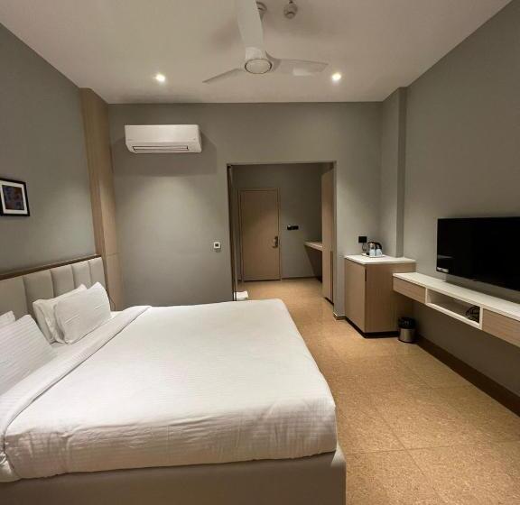 Quarto Superior Cama King, Pride Resort, Rajkot