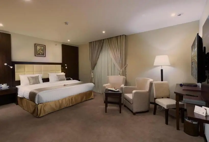 Deluxe Suite King Bed, Razana Al Rawadha