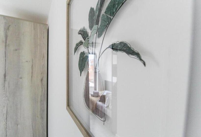 اتاق استاندارد, The Nest Le1