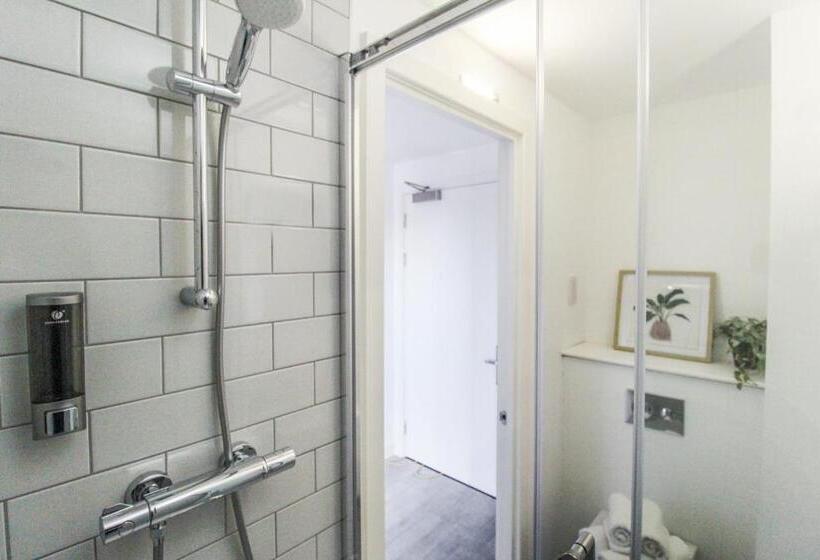 اتاق استاندارد, The Nest Le1