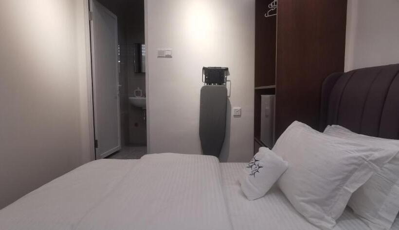 اتاق استاندارد یک نفره, Treasure Hunter At Heritage Georgetown