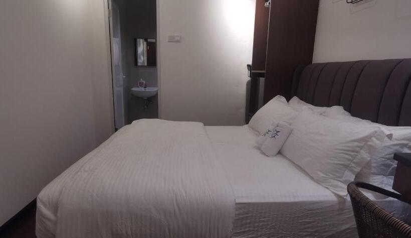 اتاق استاندارد, Treasure Hunter At Heritage Georgetown