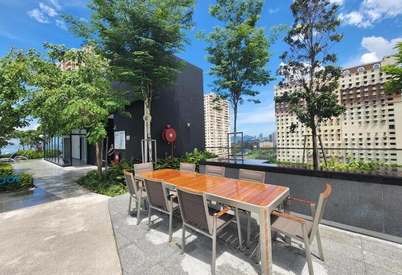سوییت با چشم‌انداز دریا, Urban Suite   George Town