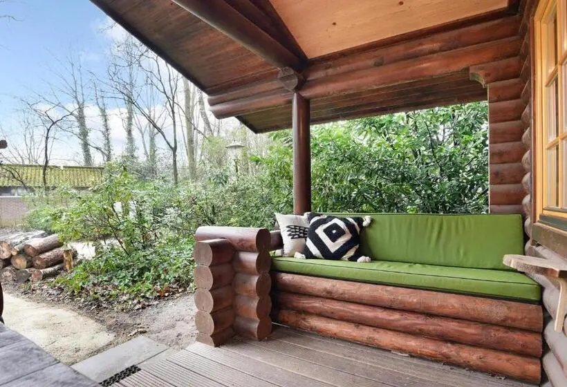 スタンダードバンガロー, Summio Parc Duc De Brabant