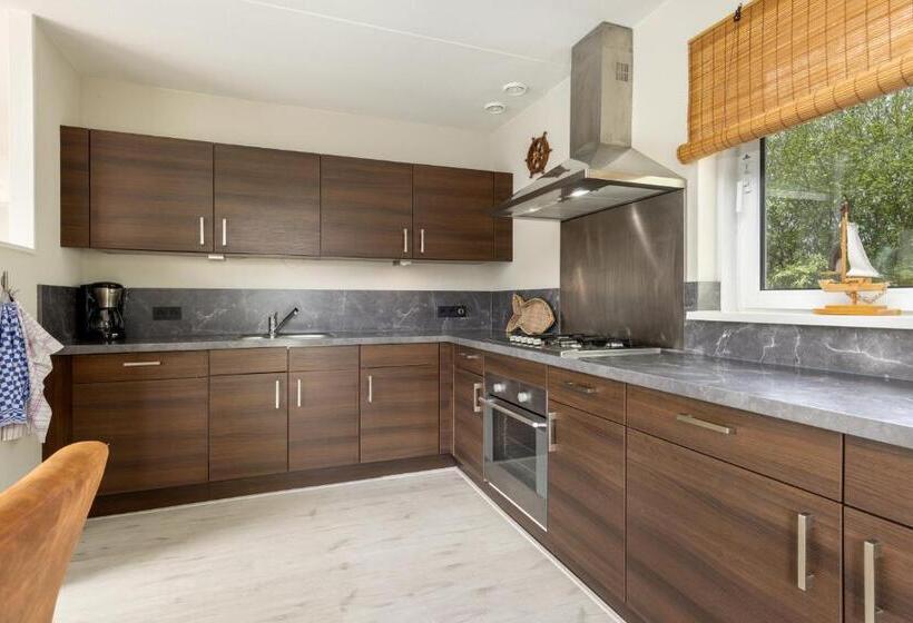 בקתה דלוקס, Summio Vakantiepark It Wiid