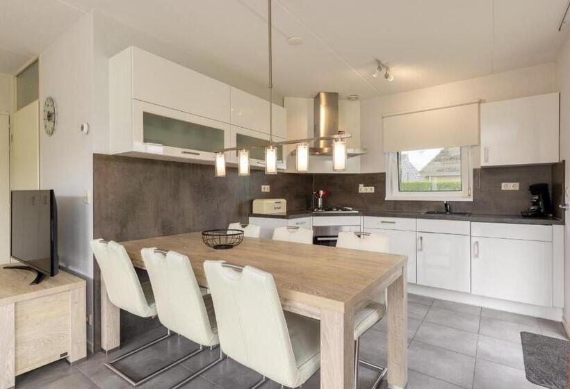 בקתה סופריור, Summio Vakantiepark It Wiid