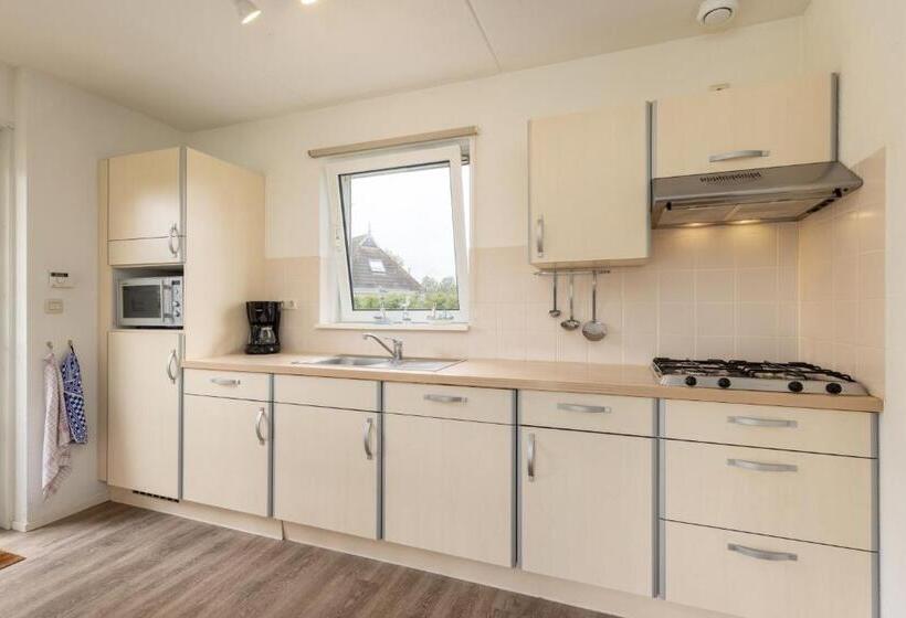 בונגלו סטנדרט 2 חדרי שינה, Summio Vakantiepark It Wiid