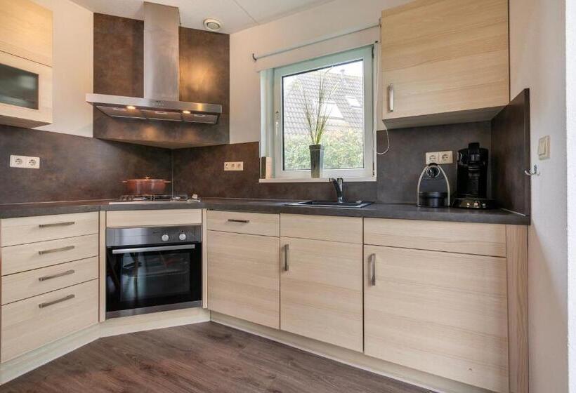 בקתה דלוקס, Summio Vakantiepark It Wiid