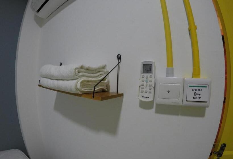 חדר סטנדרט מותאם לאדם עם מוגבלויות, Coco Guesthouse Kemaman