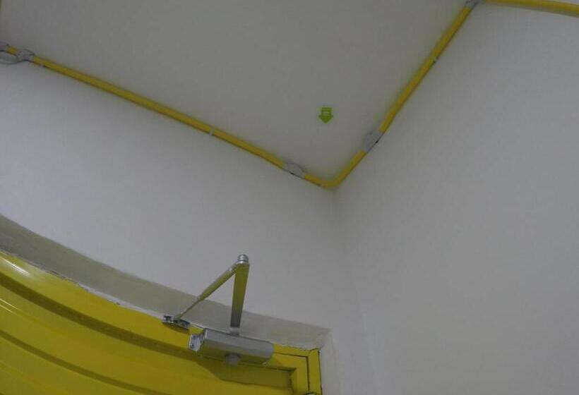 חדר סטנדרט מותאם לאדם עם מוגבלויות, Coco Guesthouse Kemaman