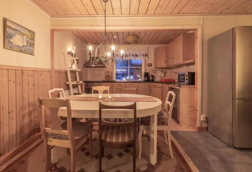 Maja/Mökki, Kalix Riverside Inn