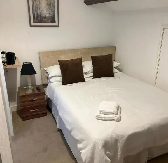エコノミールーム, Rooms At The Bush