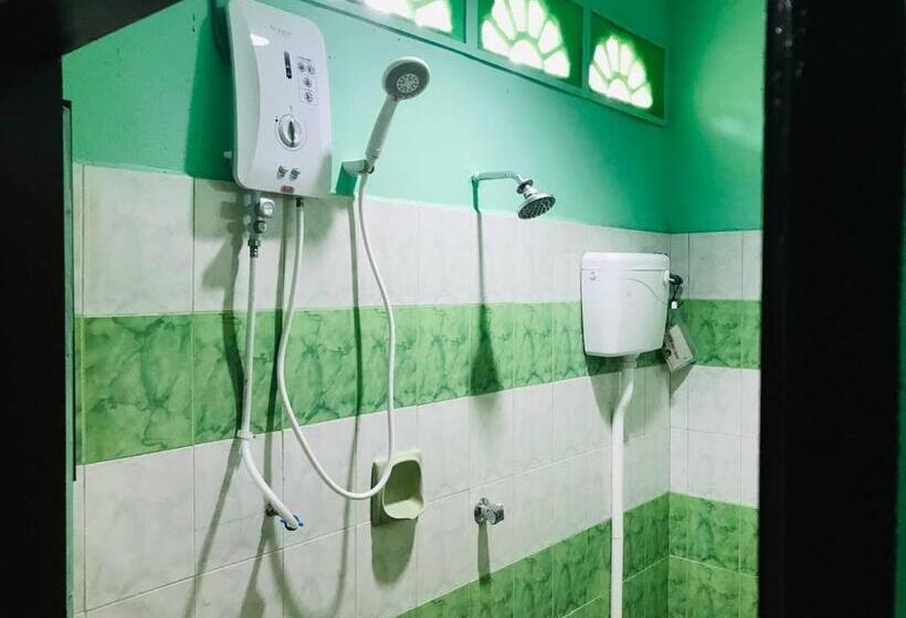 غرفة قياسية, Chalet Sri Damai