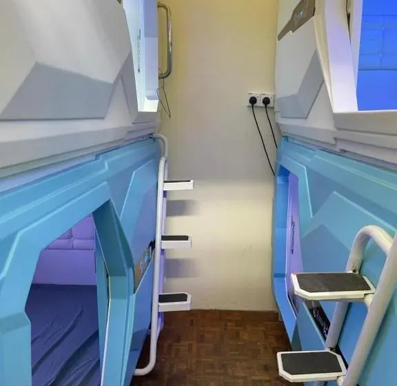 スタンダードシングルルーム, Pelangi Capsule Hostel