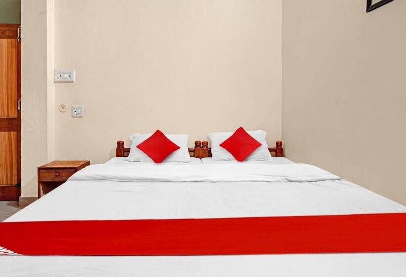 Трехместный Номер Классика, Om Residency