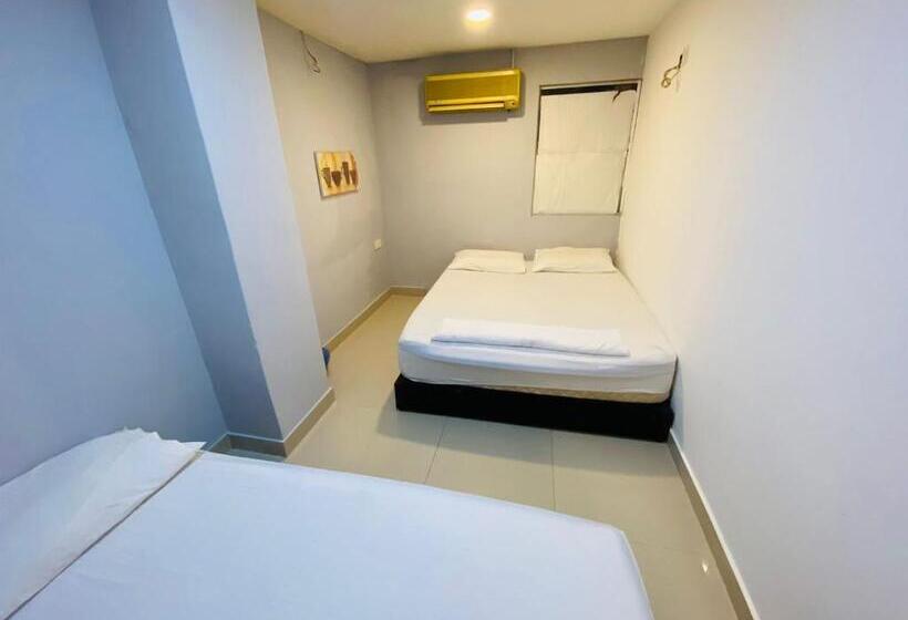 اتاق سوپریور چهار تخته, Ras International