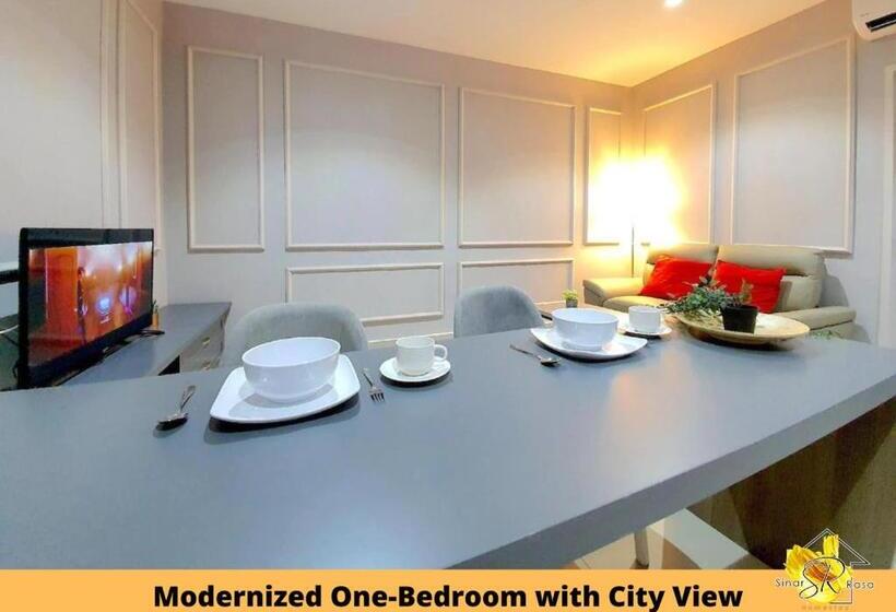 スイート, Sinar Rasa Homestay At I Soho, I City