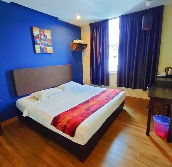 חדר דחוקס עם מיטת קינג, Yts