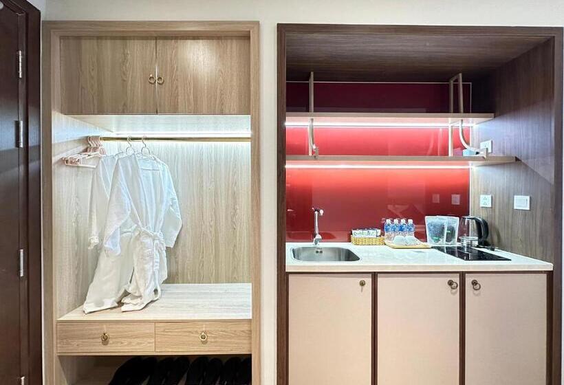 اتاق استاندارد سه نفره, Apec Mandala Cdt Resort