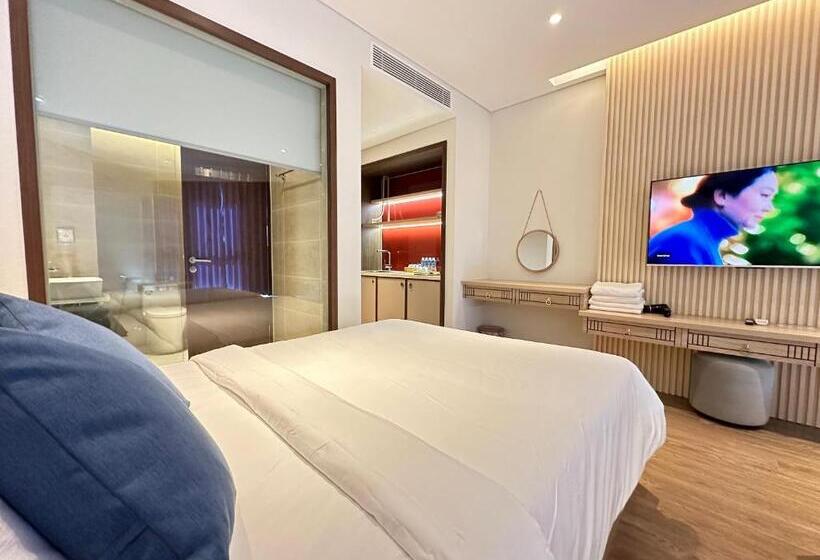 اتاق استاندارد سه نفره, Apec Mandala Cdt Resort