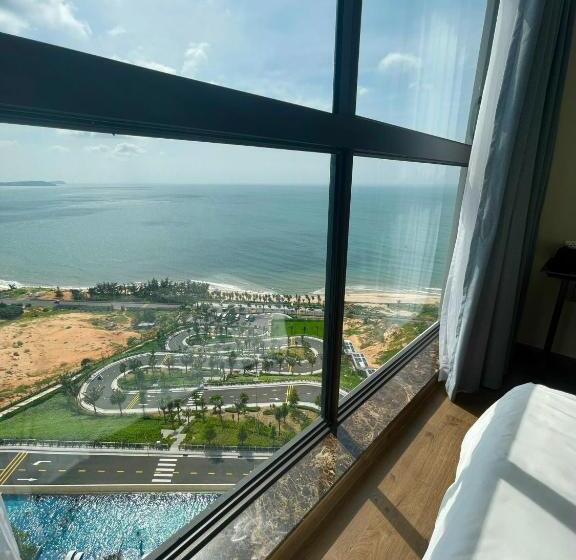 اتاق خانوادگی, Apec Mandala Cdt Resort