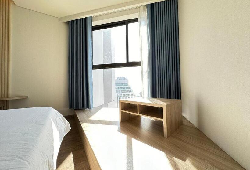 اتاق استاندارد سه نفره, Apec Mandala Cdt Resort