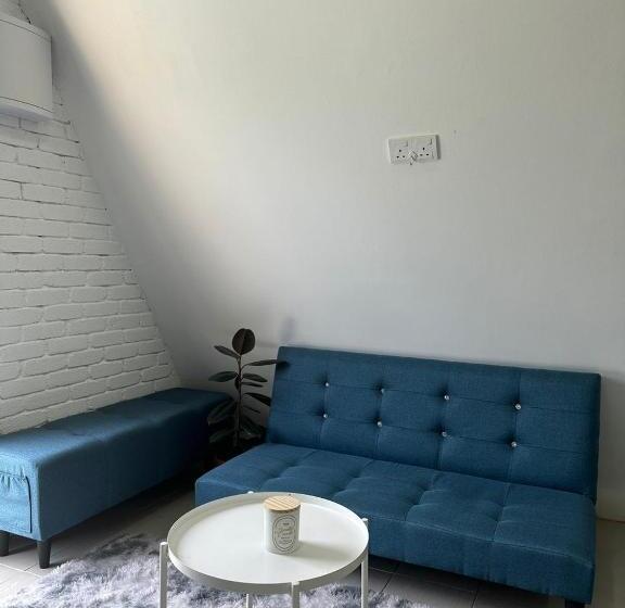 Quarto Standard com Vistas, Qowiy Village Langat