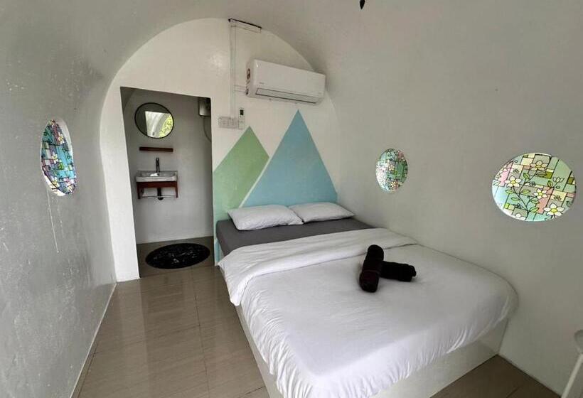 Quarto standart individual, Qowiy Village Langat