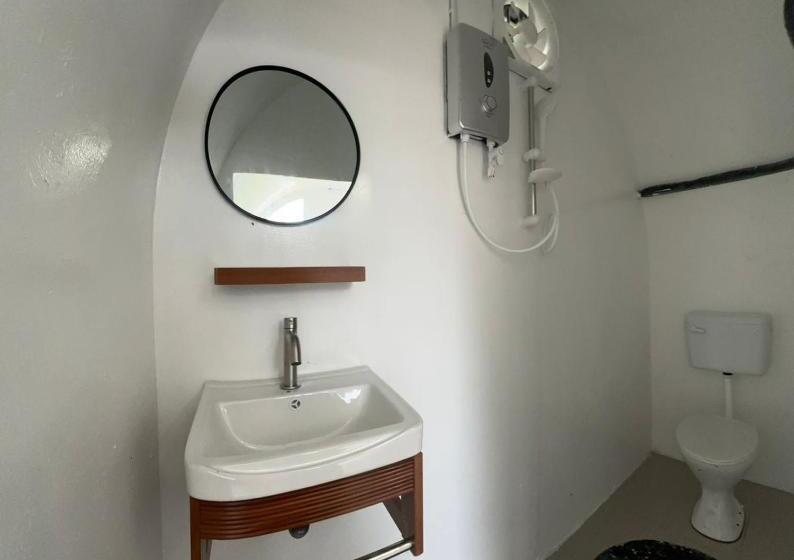 Quarto standart individual, Qowiy Village Langat