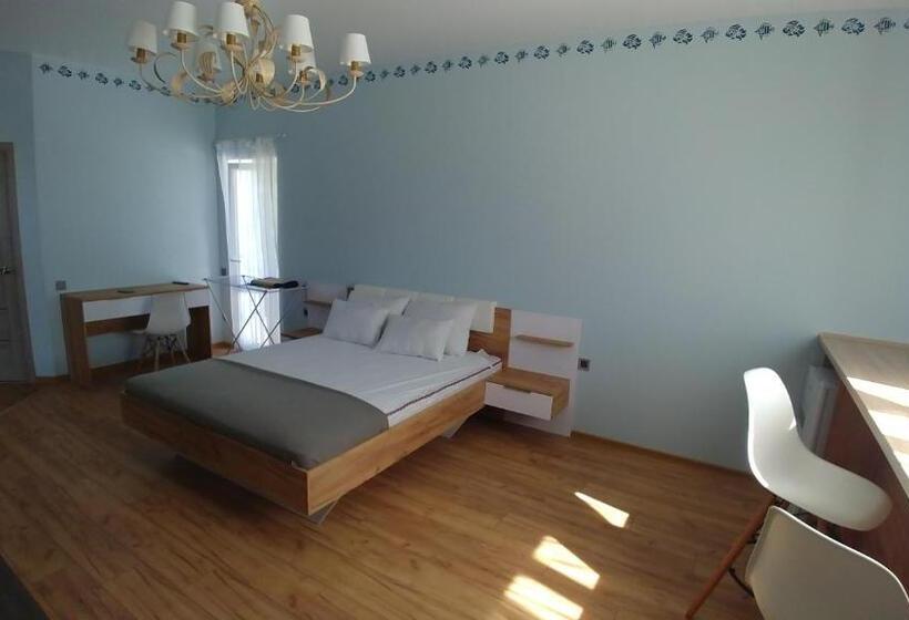 اتاق استاندارد چهار تخته با چشمانداز دریا, семейная вилла люстдорф