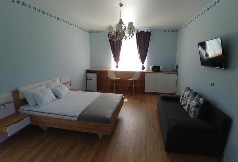 اتاق استاندارد چهار تخته با چشمانداز دریا, семейная вилла люстдорф