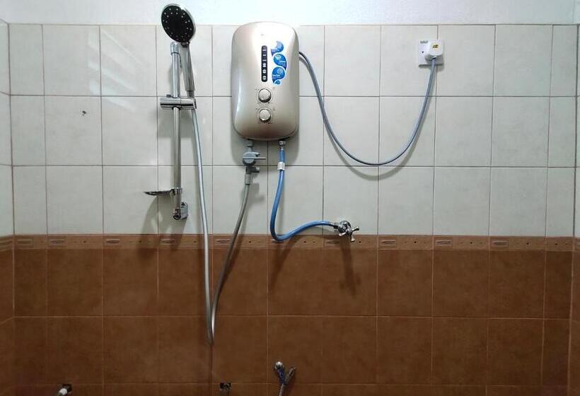 Семейный Номер, Ku S Roomstay