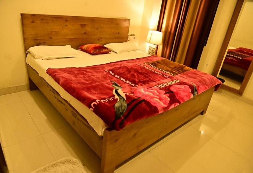 غرفة ديلوكس, Alig Inn