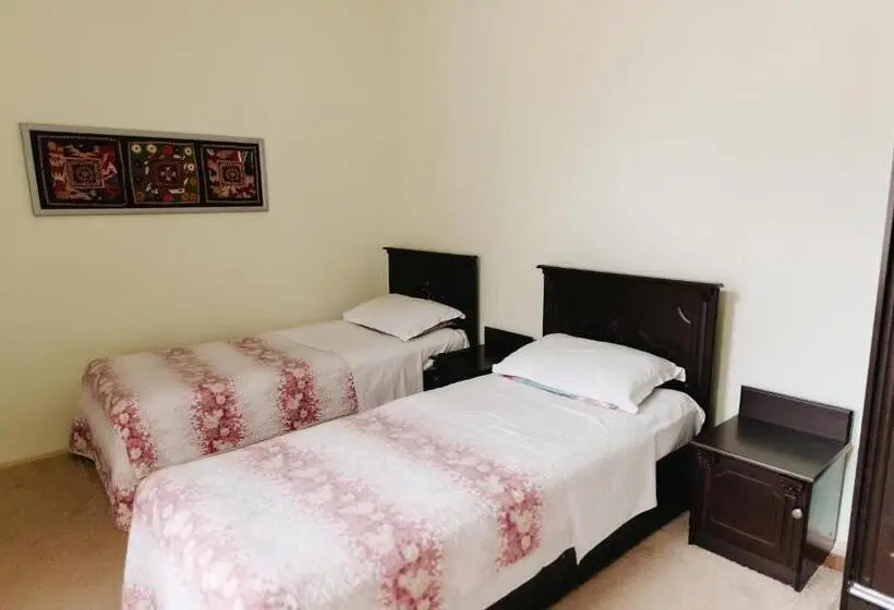 Quarto Standard Banheira Exterior, Trip.le Hostel Samarkand