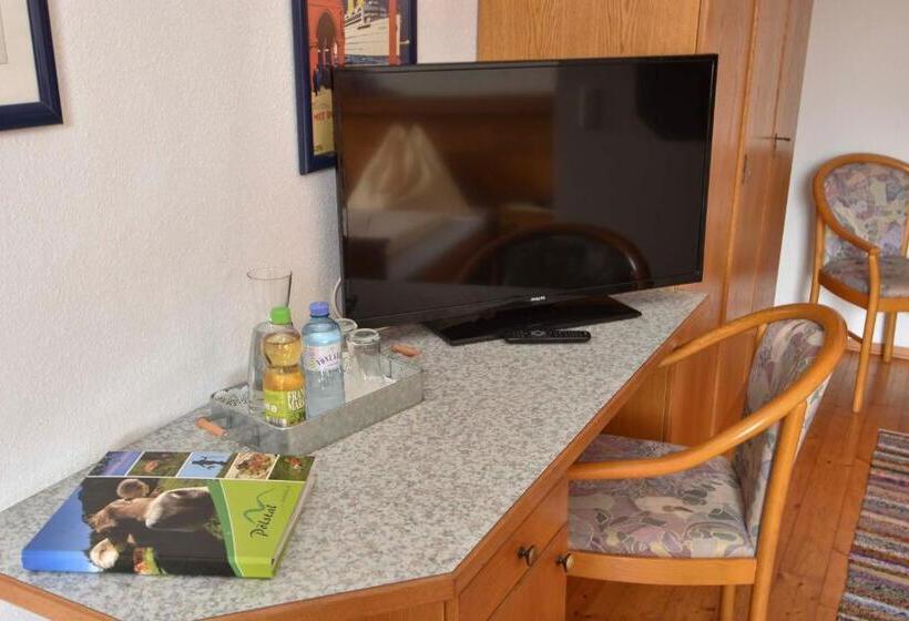 Quarto Estandar, Gasthof Widenschek