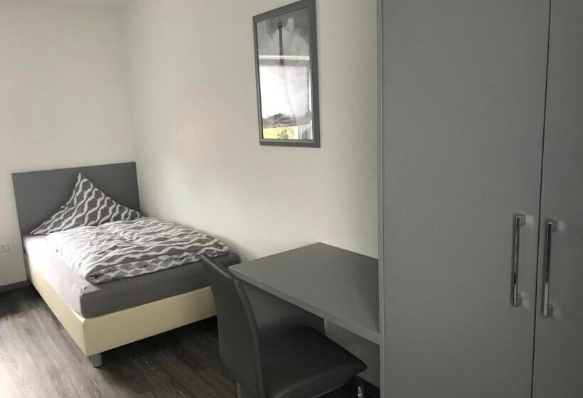 标准间, Gästehaus Strauss