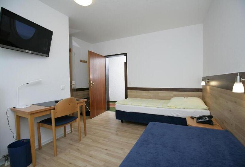 Quarto standart individual, Am Baronenwald