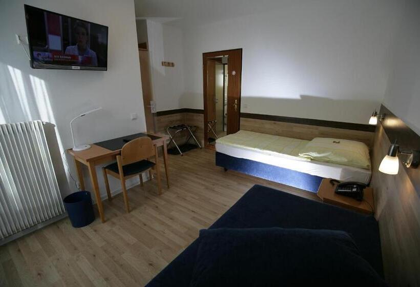 Quarto standard, Am Baronenwald