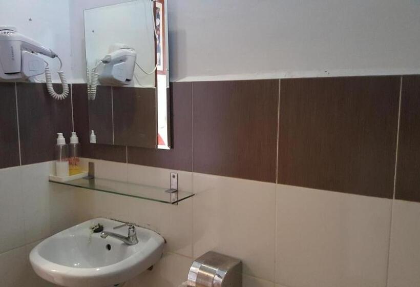 スタンダードスタジオ, Kurau Inn Farmstay