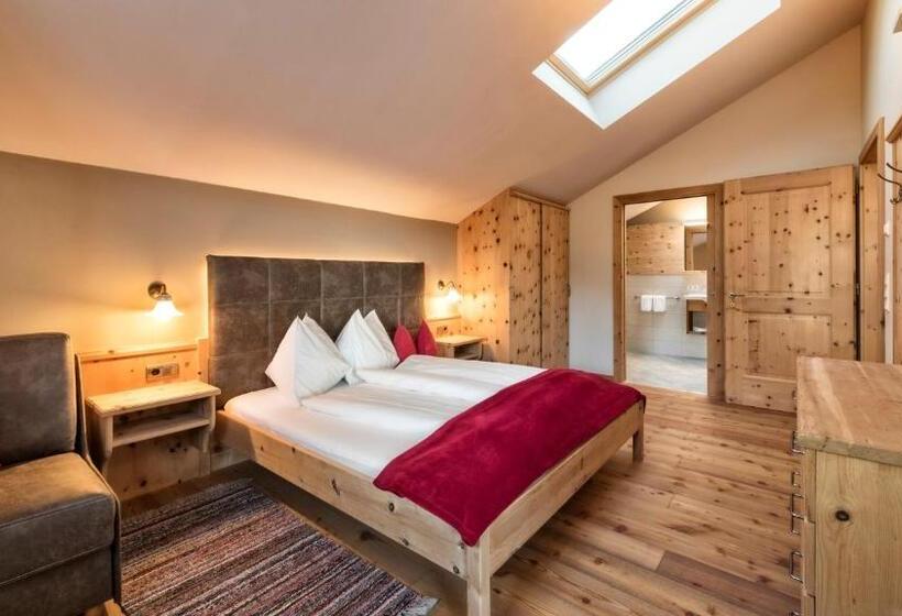 침실 3개 아파트, Widmannhof