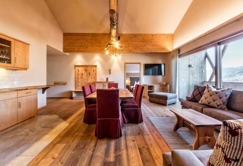 침실 3개 아파트, Widmannhof