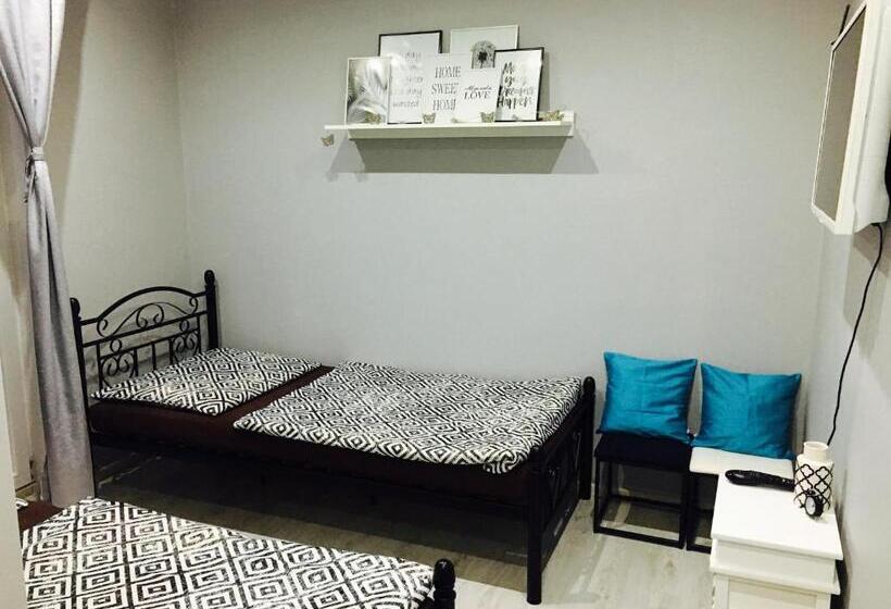 חדר סטנדרט, Mini Motel