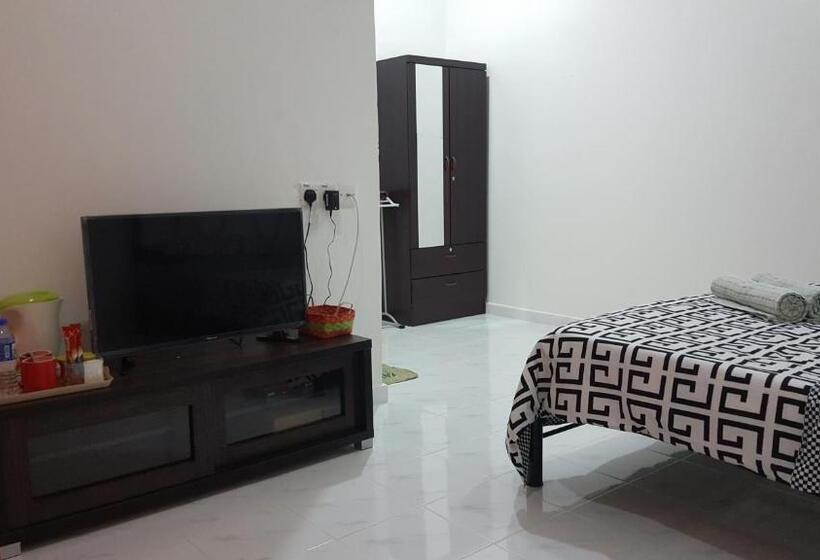 غرفة إقتصادية, Mama Iman Guestroom