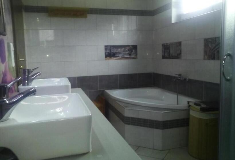 Quarto Quádruplo Standart Casa de Banho Partilhada, Bea S Monteurzimmer