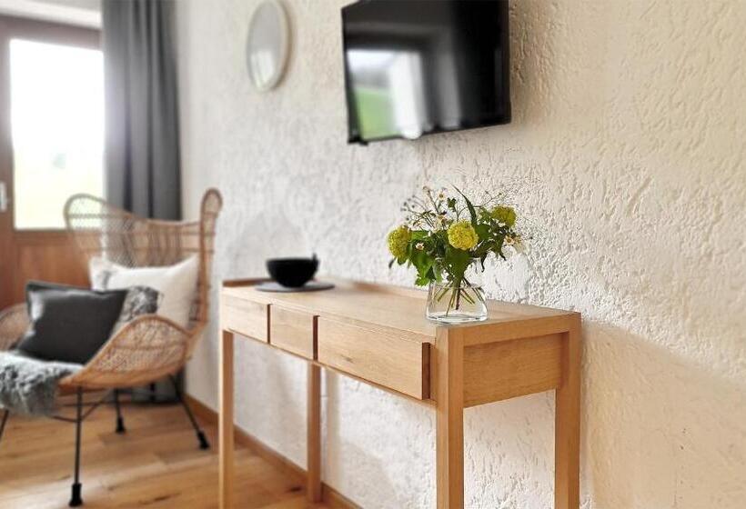 Апартаменты 1 Спальня, Goldvogel Apartments