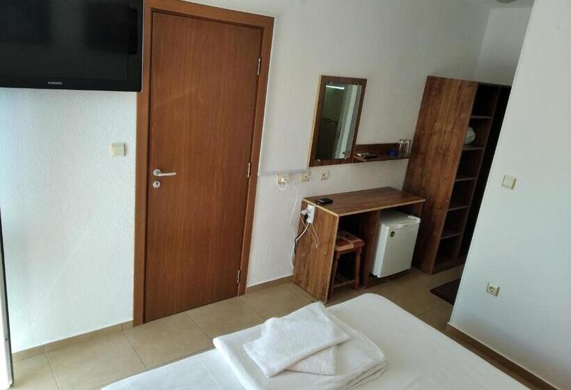 اتاق استاندارد با بالکن, Guesthouse Kolevi
