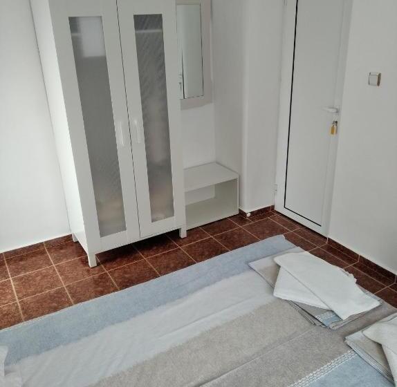 침실 1개 테라스 아파트, Guesthouse Kolevi