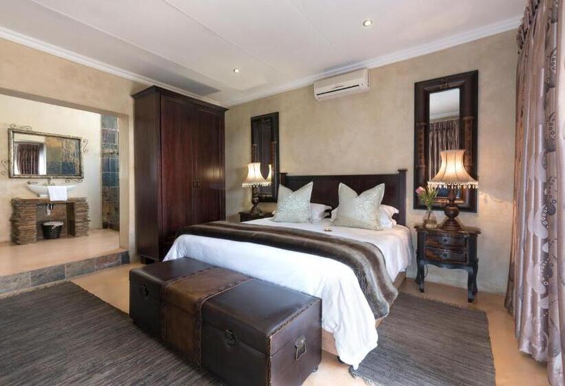 Номер Deluxe Кровать Кинг, Our Heritage Guesthouse