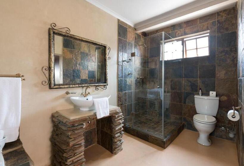 Номер Deluxe Кровать Кинг, Our Heritage Guesthouse